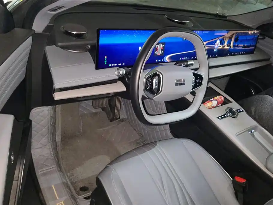 GEELY GALAXY GALAXY E8