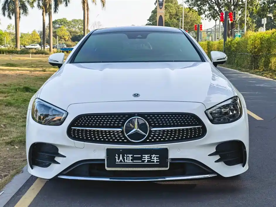 Mercedes-Benz E-Class (Import) 2021 E 300 Coupe фото 2