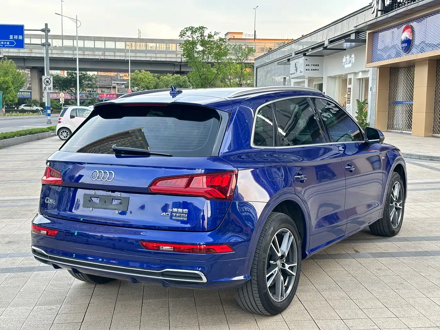 Audi Q5L 2020 40 TFSI Prestige Fashion фото 7