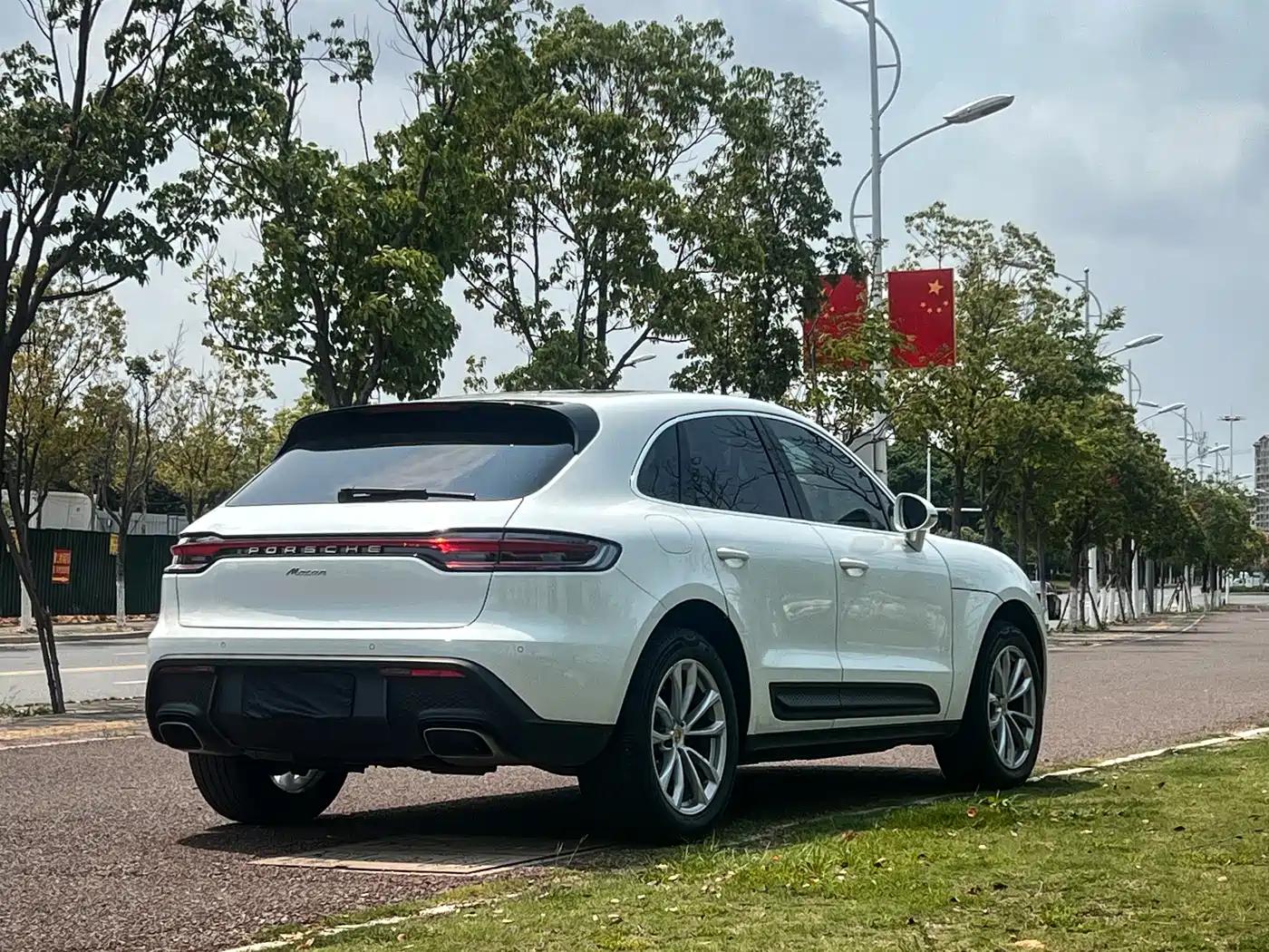 Porsche Macan 2023 Macan 2.0T фото 7