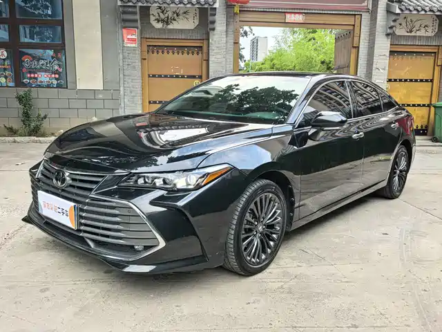 Toyota Avalon 2020