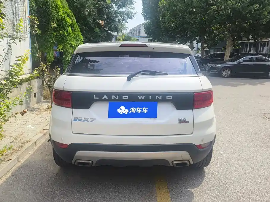 Landwind X7 2017 2015 2.0T Panorama Premium