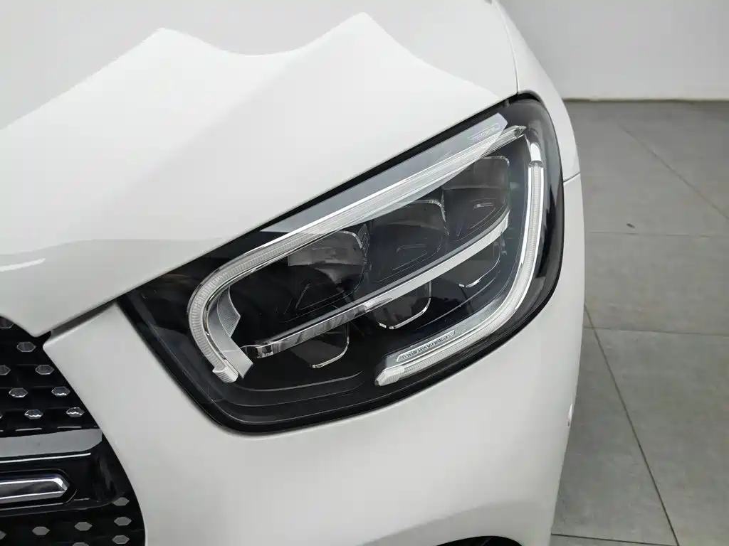 Mercedes-Benz GLC Coupe 2021 2020 GLC 300 4MATIC Coupe SUV