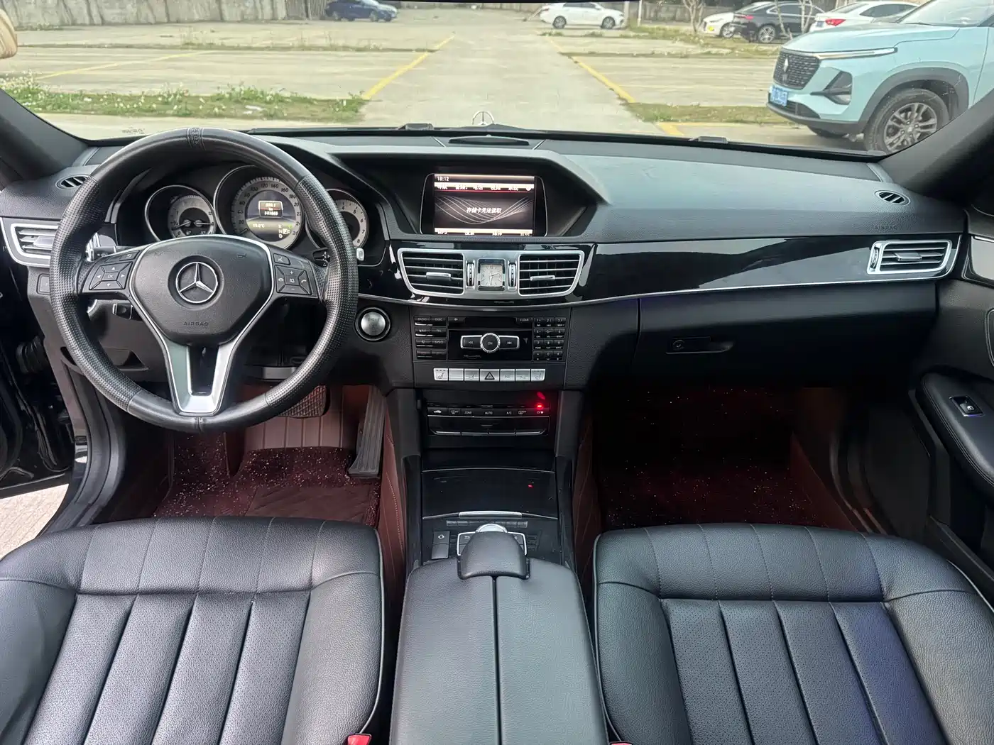 Mercedes-Benz E-Class 2015 E 260 L Sport фото 10