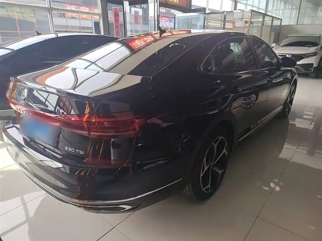 Volkswagen Passat 2024 330TSI Starlight Elite Edition фото 7