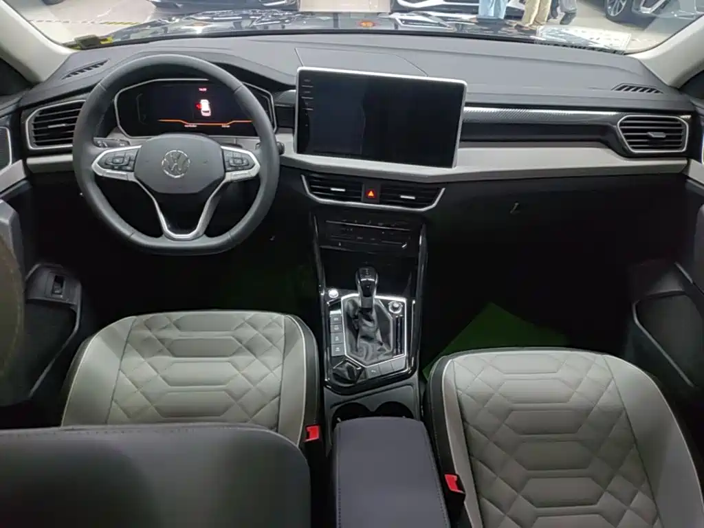 Volkswagen Tayron 2025 2025 Facelift Mass Enjoyment 330TSI