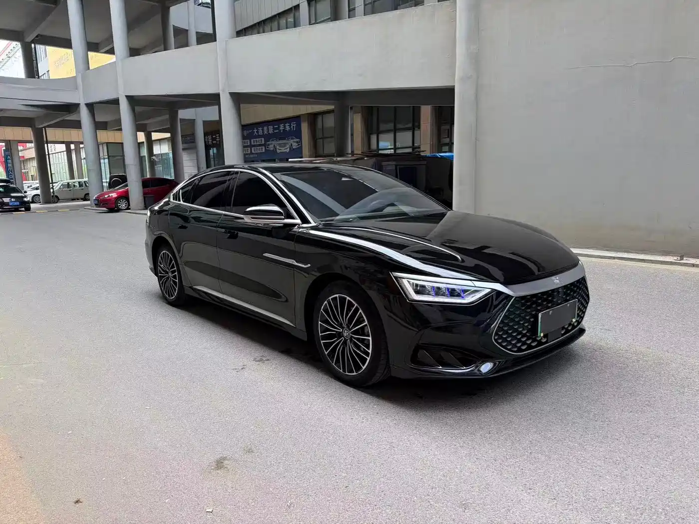BYD Han 2023 DM-i Champion Edition 121KM Honor фото 3