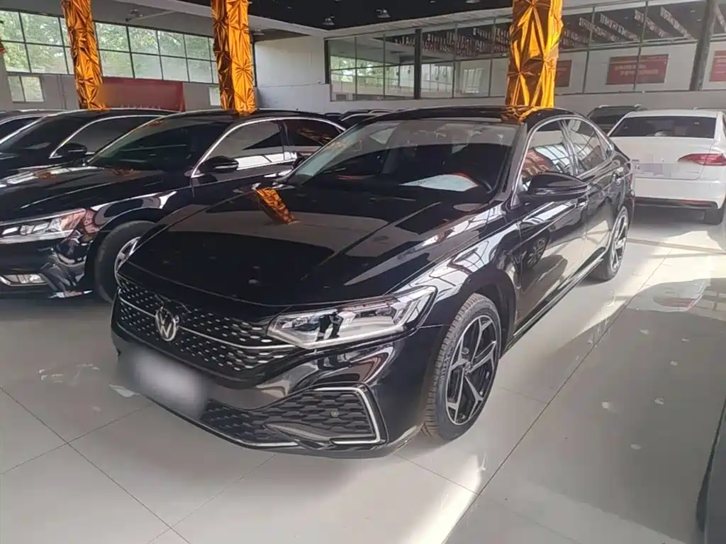 Volkswagen Passat 2024 330TSI Starlight Elite Edition