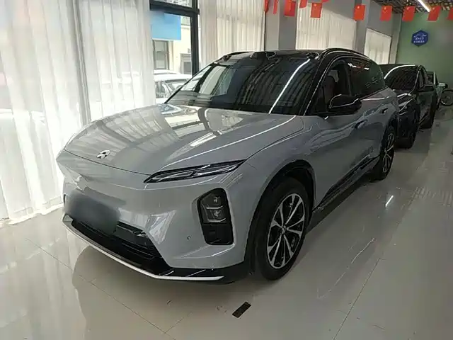 NIO ES6 2025