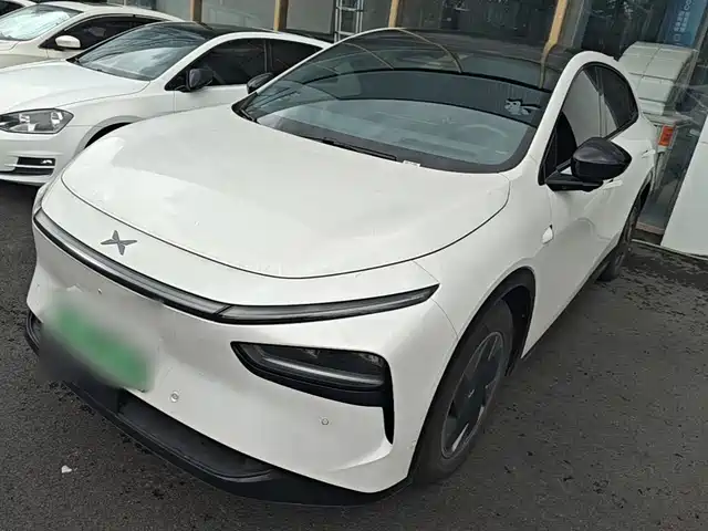 XPeng G7 2025