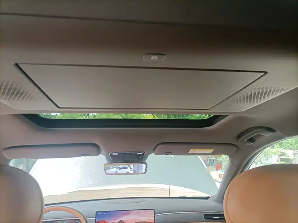 Dongfeng Aeolus L8 2025 2025 Plug-in Hybrid