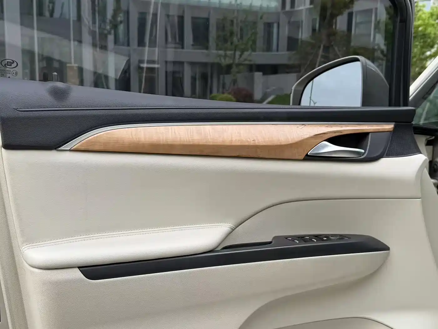 Buick GL8 2018 ES 28T Luxury Type China VI фото 6
