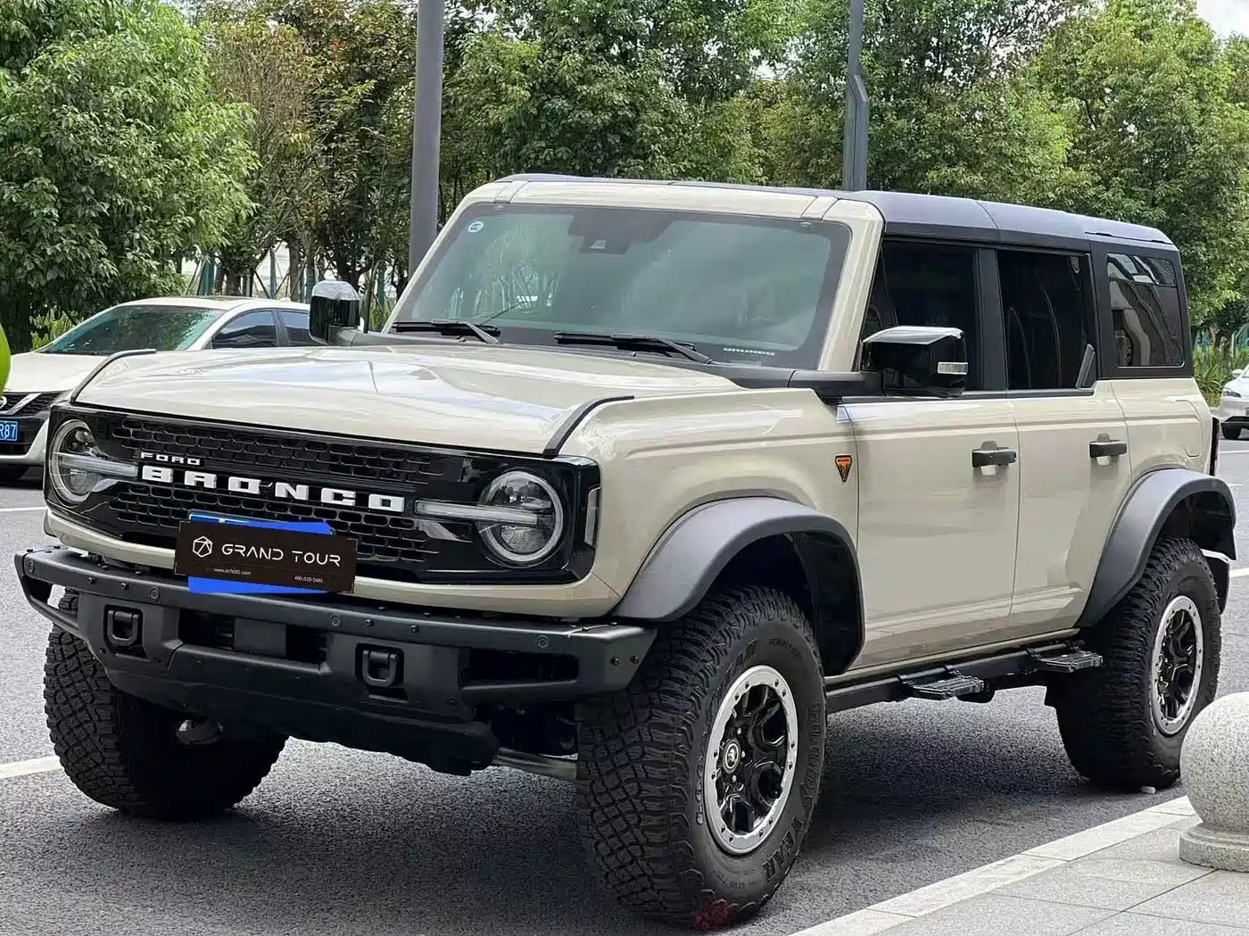 Ford Bronco 2026 2024 2.3T Badlands