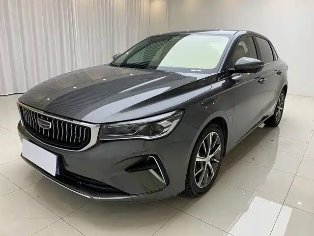 Geely Emgrand 2023