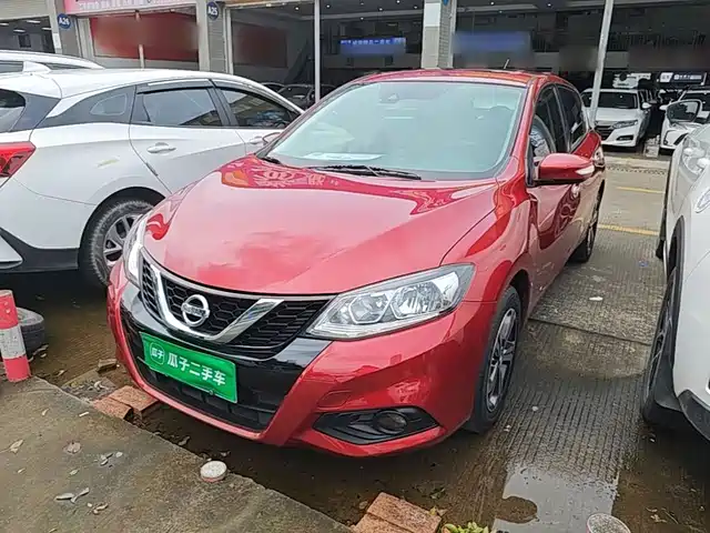 Nissan Tiida 2019
