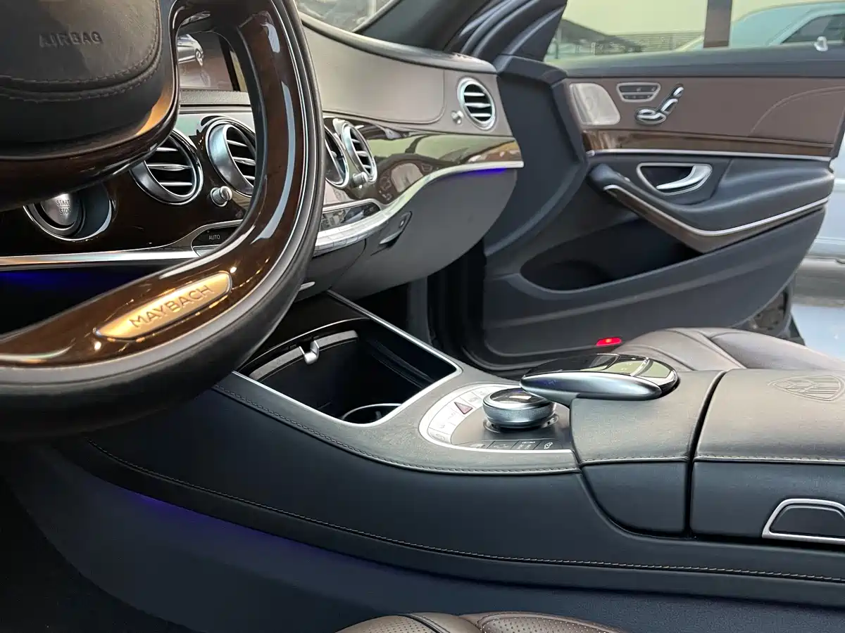 Mercedes-Benz Maybach S-Class 2016 S 400 4MATIC фото 14