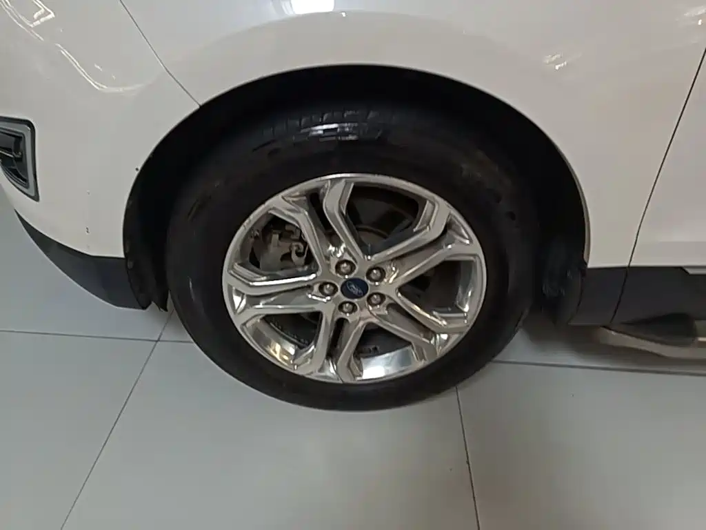 Ford Edge 2015 2015 2.0T GTDi 2WD Luxury