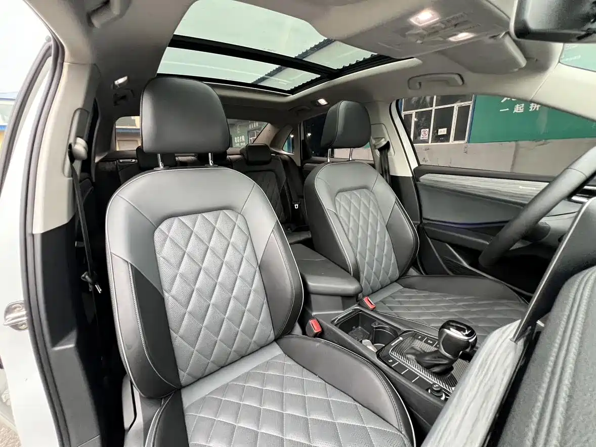 Volkswagen Sagitar, миниатюра 14