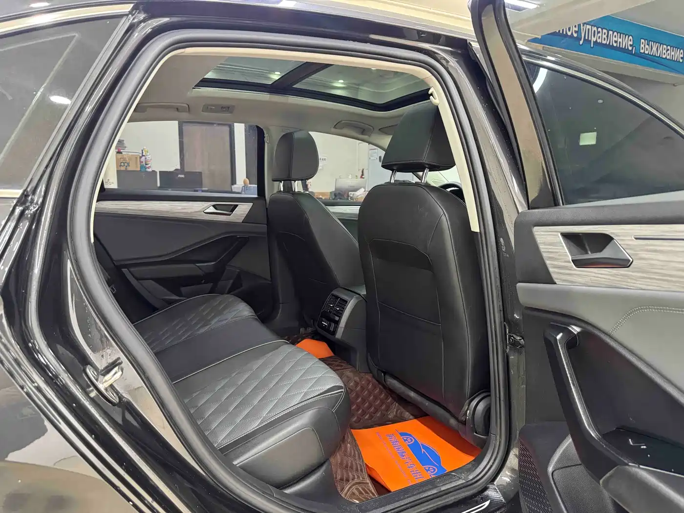 Volkswagen Sagitar 2023 Model Year 280TSI DSG Surpass Edition фото 9