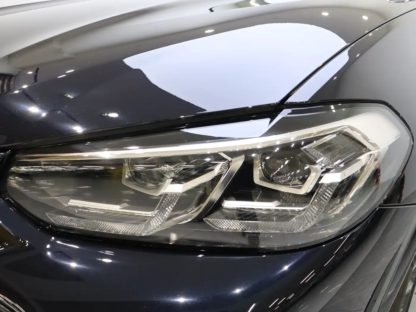 BMW X3 2023 Facelift xDrive30i Leading M Night Package фото 9
