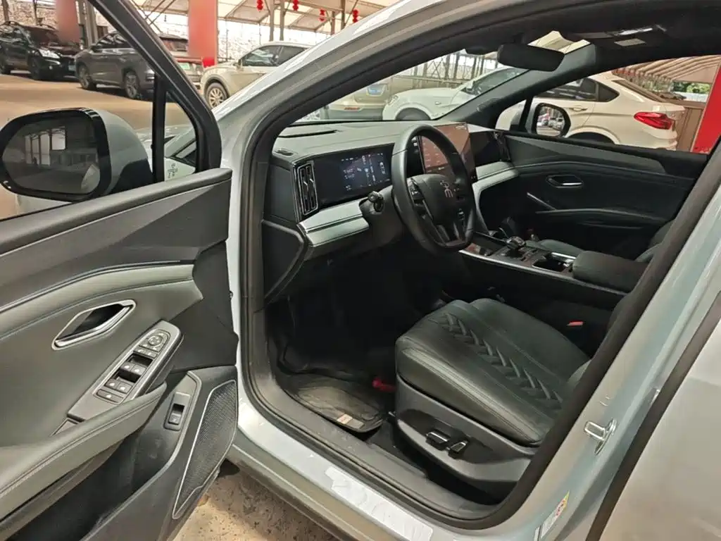 BYD Song L DM-i 2025 2025 Smart Drive 160km Premium
