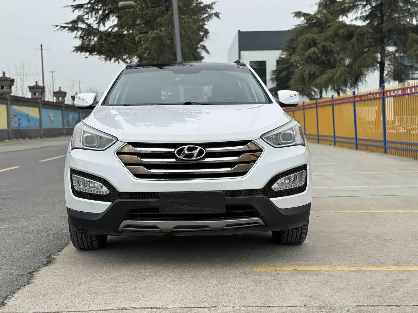 Hyundai Santa Fe 2015 2.0T Automatic 2WD Smart 5-Seater фото 2