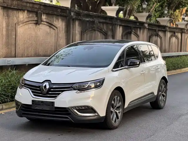  Renault Espace Classic 2018 TCe 300 Adventure