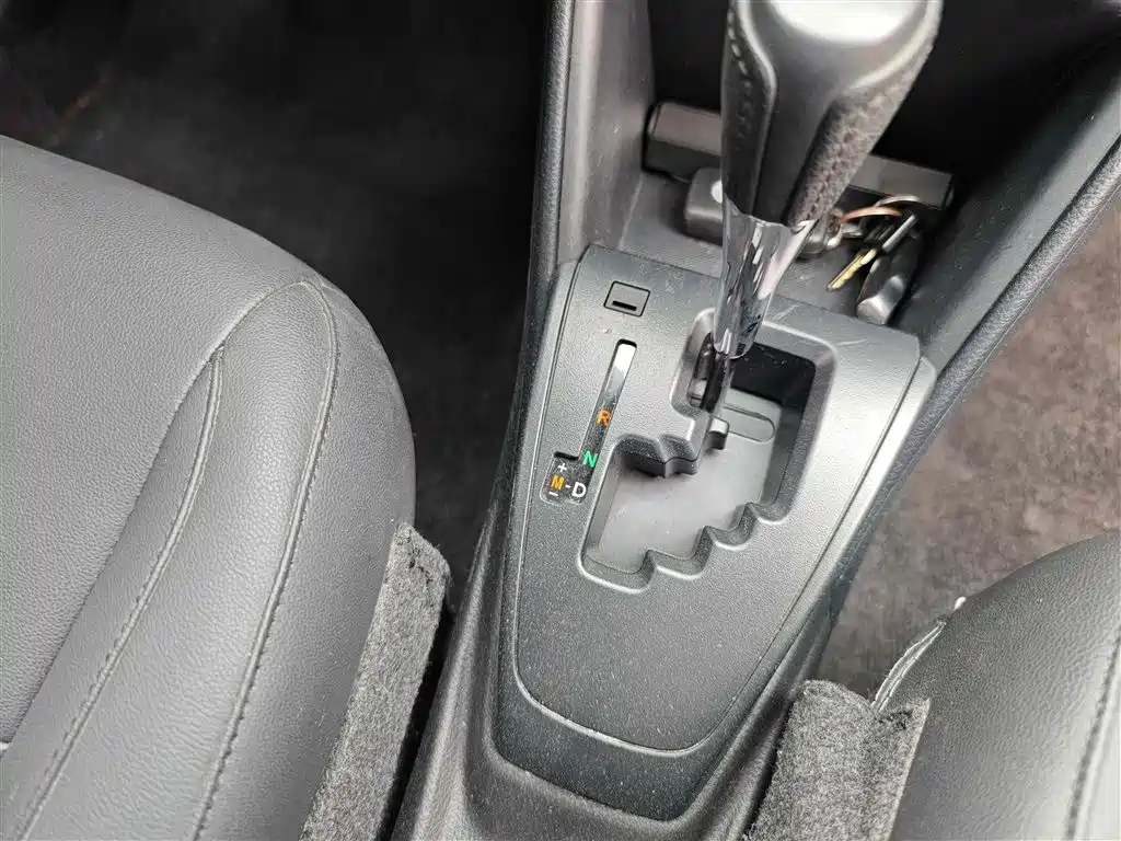 Toyota YARiS L Zhi Xuan 2019 1.5E CVT MeiDong Edition China VI фото 8