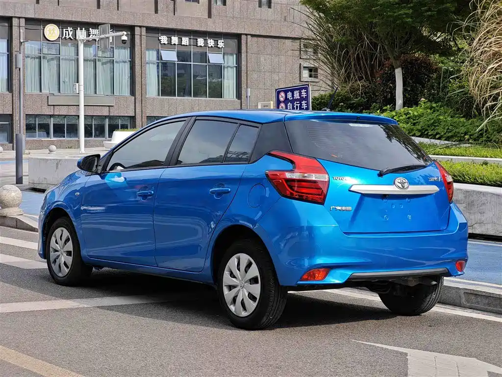 Toyota YARiS L Zhi Xuan 2019 1.5E CVT MeiDong Edition China VI фото 4