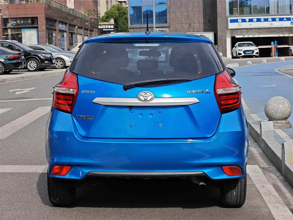 Toyota YARiS L Zhi Xuan 2019 1.5E CVT MeiDong Edition China VI фото 17