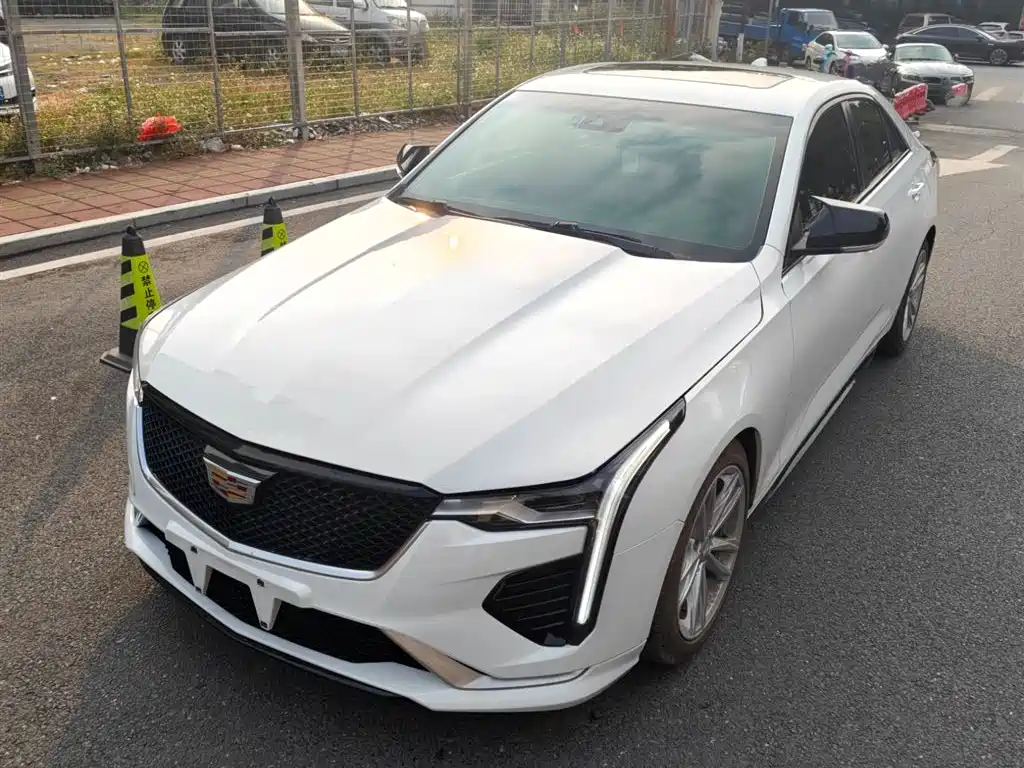 Cadillac CT4 2020 28T Fashion Edition