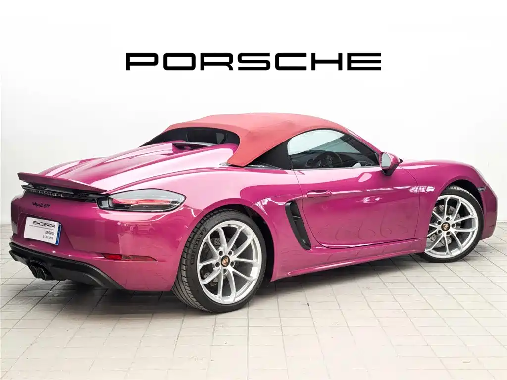 Porsche 718 2022 Spyder 2.0T фото 23
