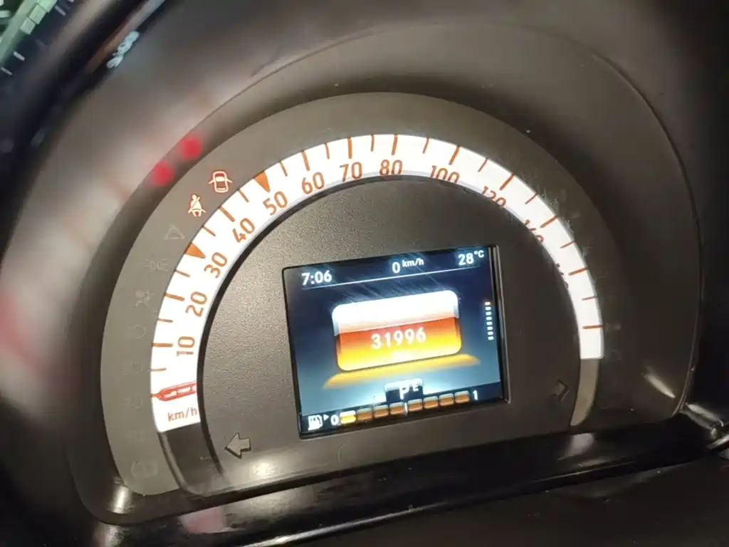 smart fortwo 2019 2019 0.9T 66kW Hardtop Wind Edition China VI