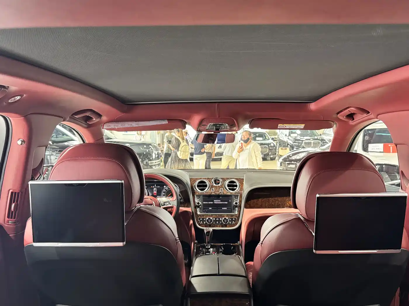 Bentley Bentayga 2017 2016 6.0T Standard Edition