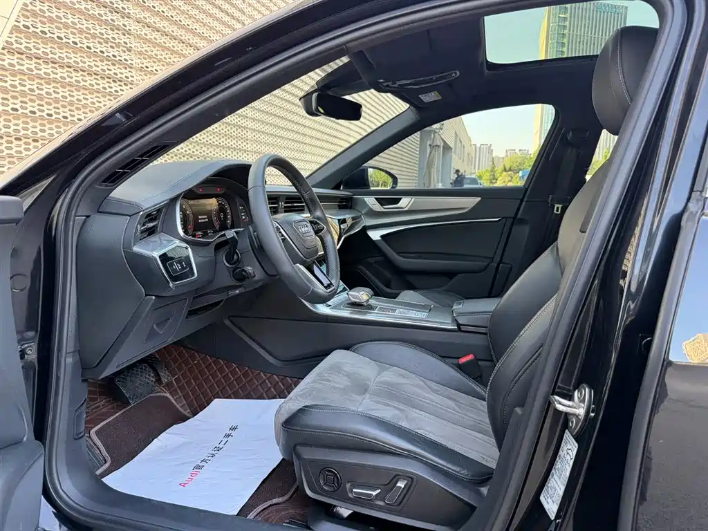 Audi A6L 2023 Facelift 45 TFSI Premium Dynamic фото 19
