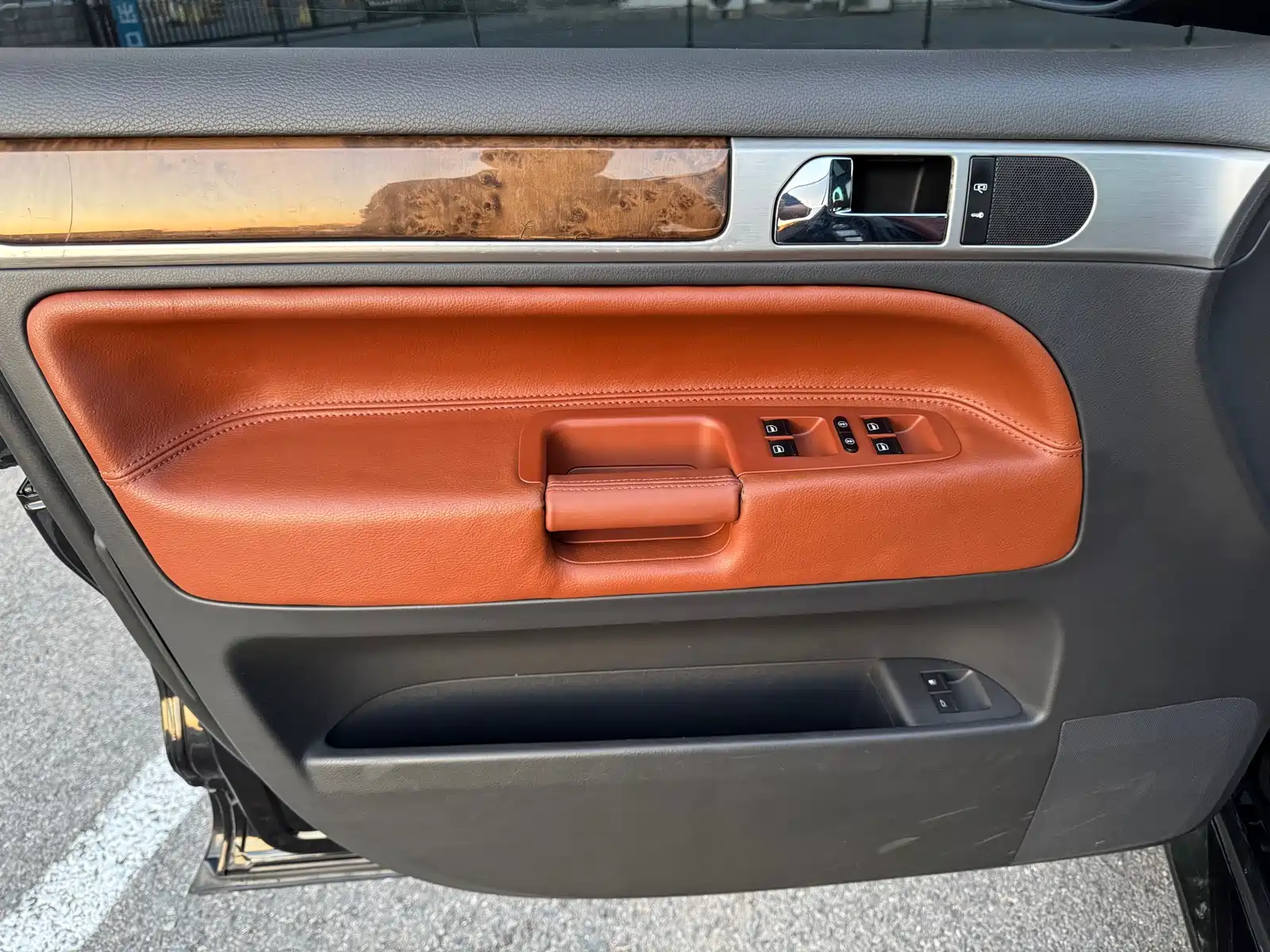 Фото 20 - Volkswagen Touareg
