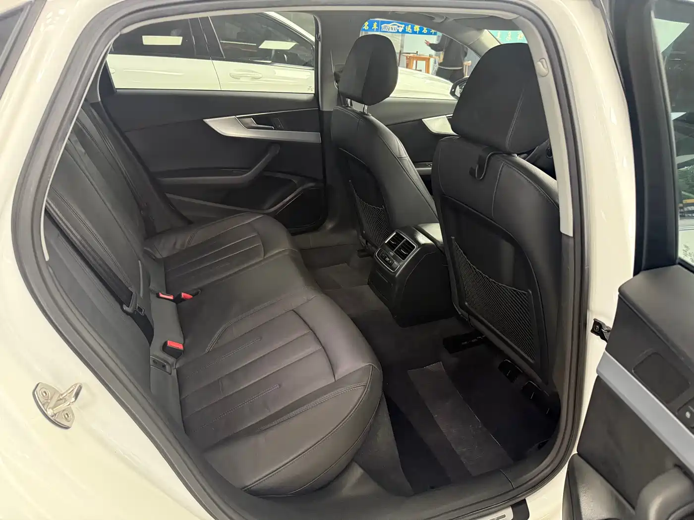 Audi A4L 2018 30th Anniversary 40 TFSI Sport фото 7