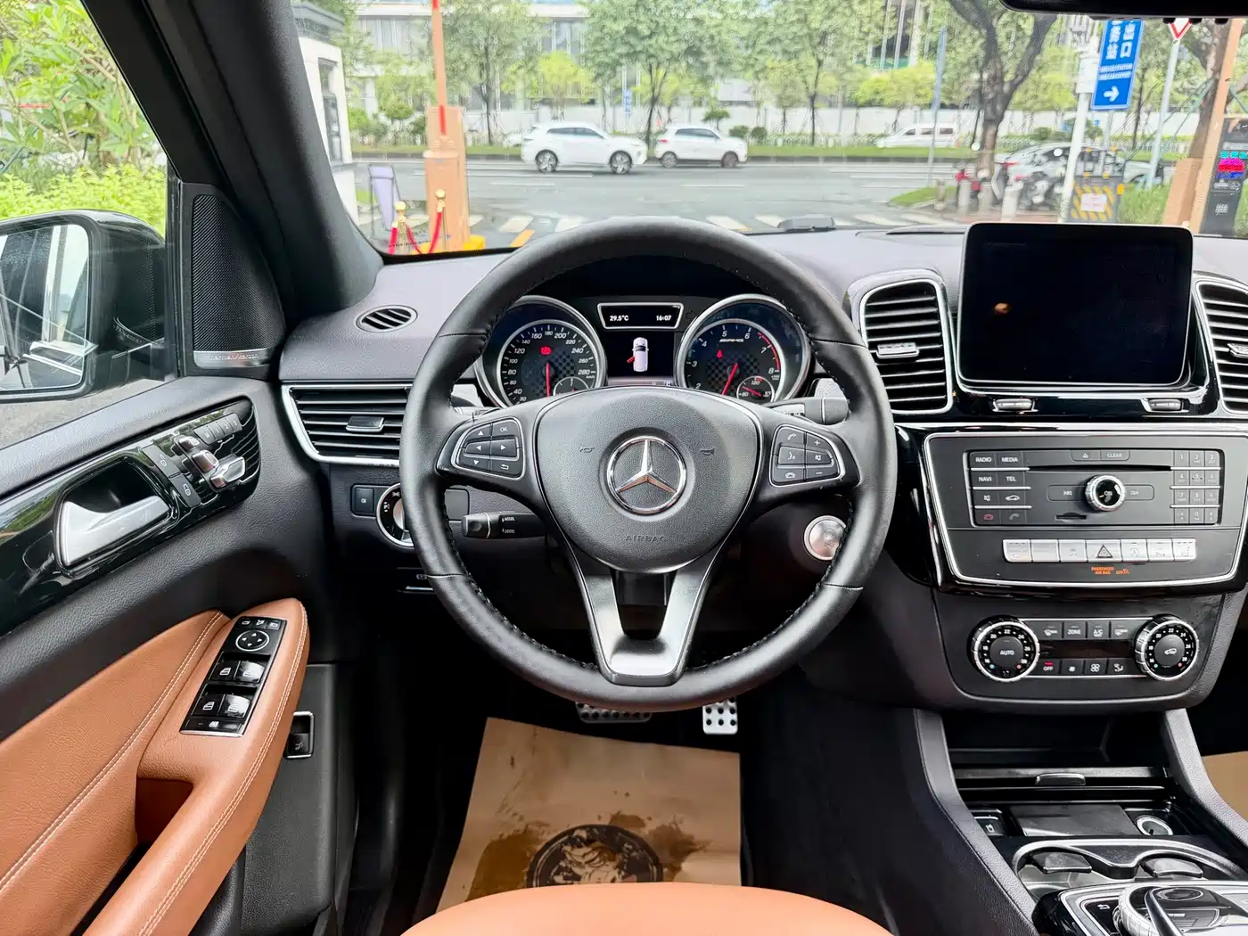 Mercedes-Benz GLE AMG 2018 2017 AMG GLE 43 4MATIC