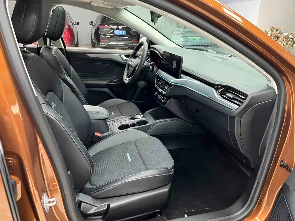 Ford Focus Active 2021 2021 EcoBoost 180 Auto Dynamic Edition