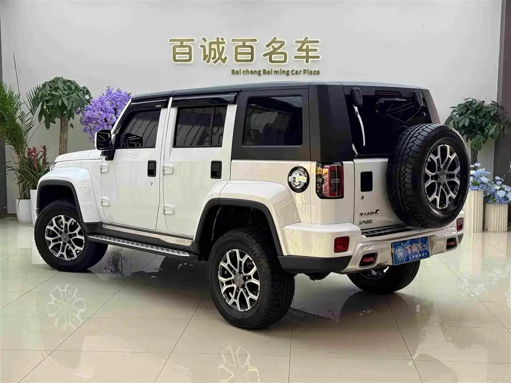 BAIC ORV Beijing Offroad BJ40 2025 2024 2.0T Urban Hunter Glory Edition