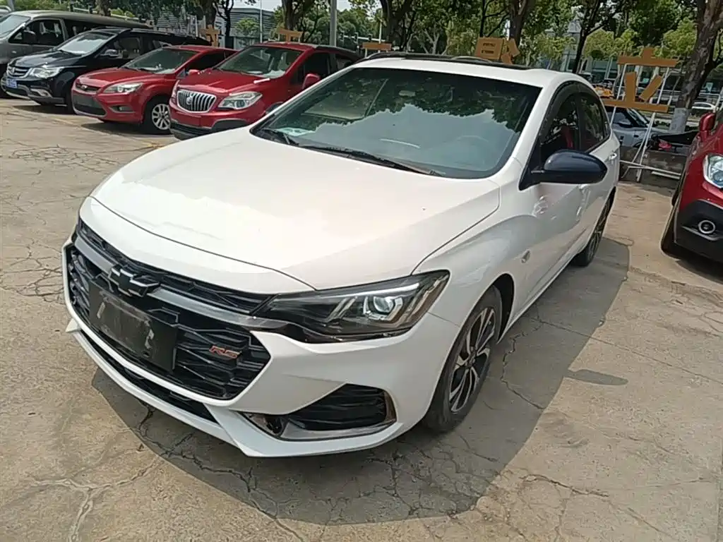 Chevrolet Monza 2019 RS 330T Auto Smooth Edition China VI