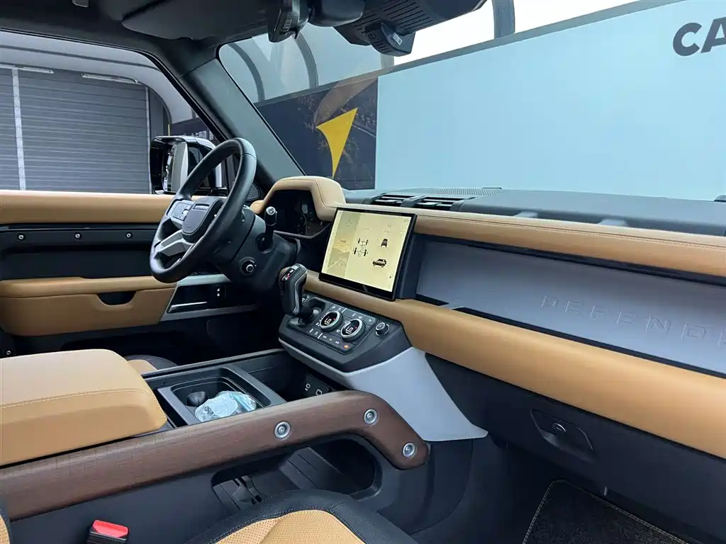 Land Rover Defender 2024 110 3.0T P400 X-DYNAMIC HSE фото 22