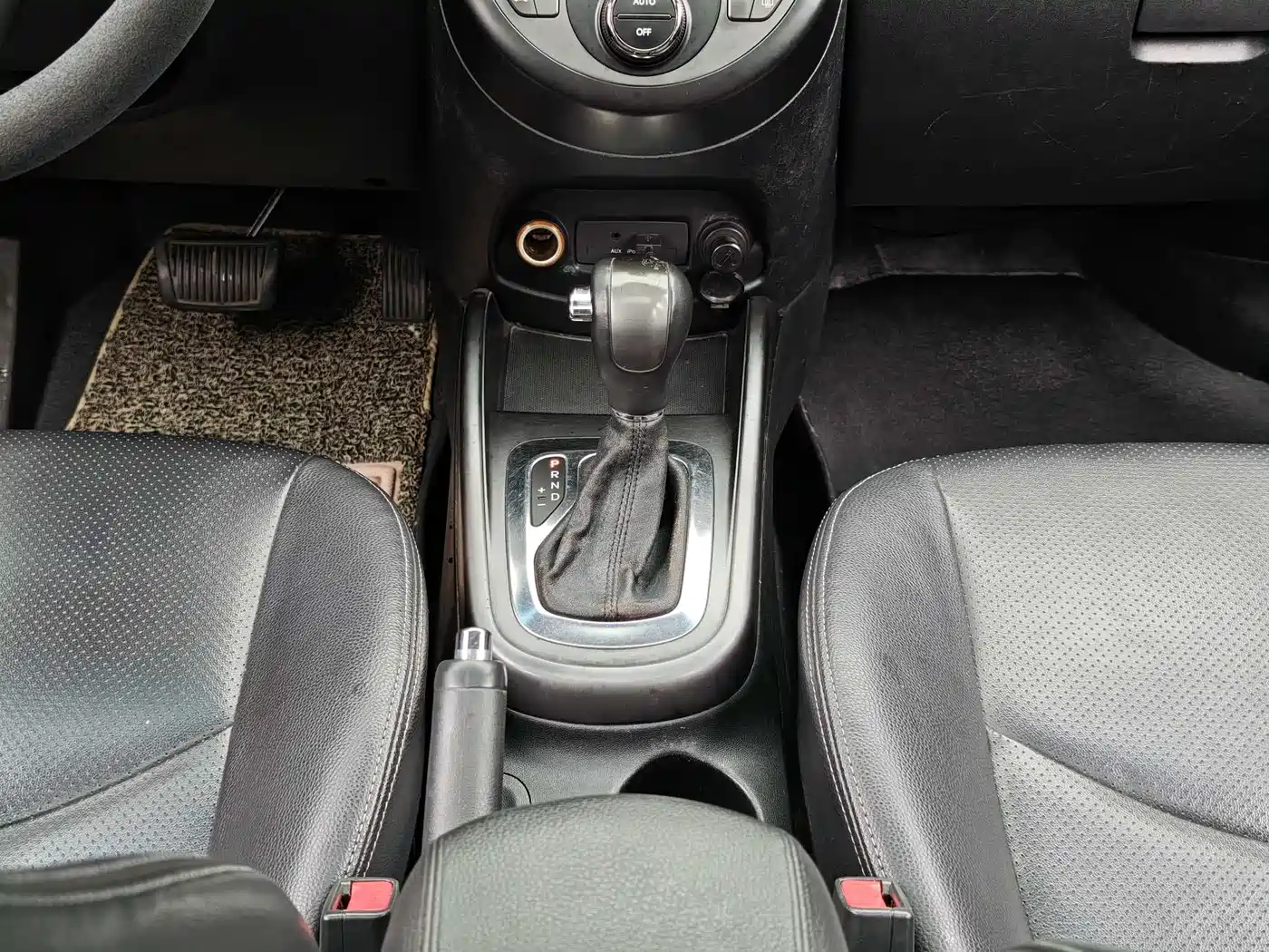 Kia Soul 2013 2013 1.6L AT Premium
