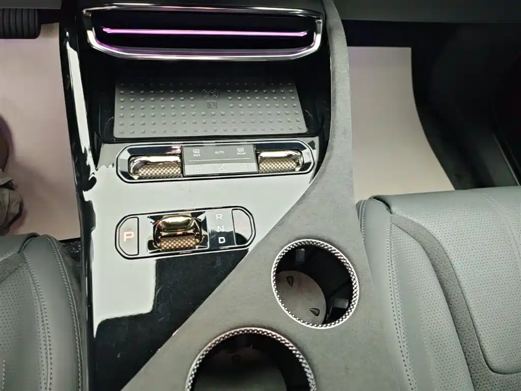 Lotus Cars ELETRE 2023 ELETRE S+ фото 14