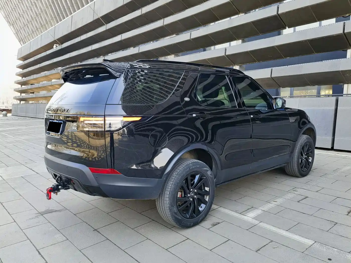 Land Rover Discovery 2017 3.0 SC V6 SE фото 5
