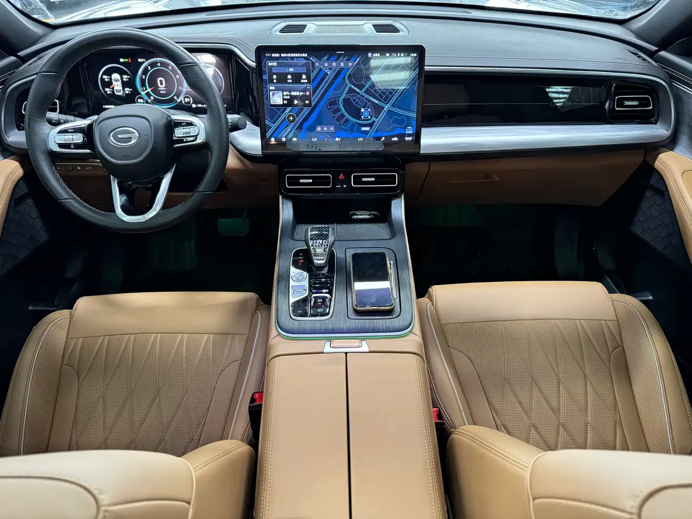 GAC Trumpchi Trumpchi GS8 2025 2025 Pilot Series 2.0TGDI 2WD Luxury Edition 5-seater