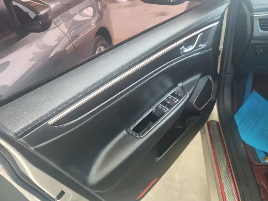 Geely Emgrand GL 2021 2021 UP 1.4T CVT Premium