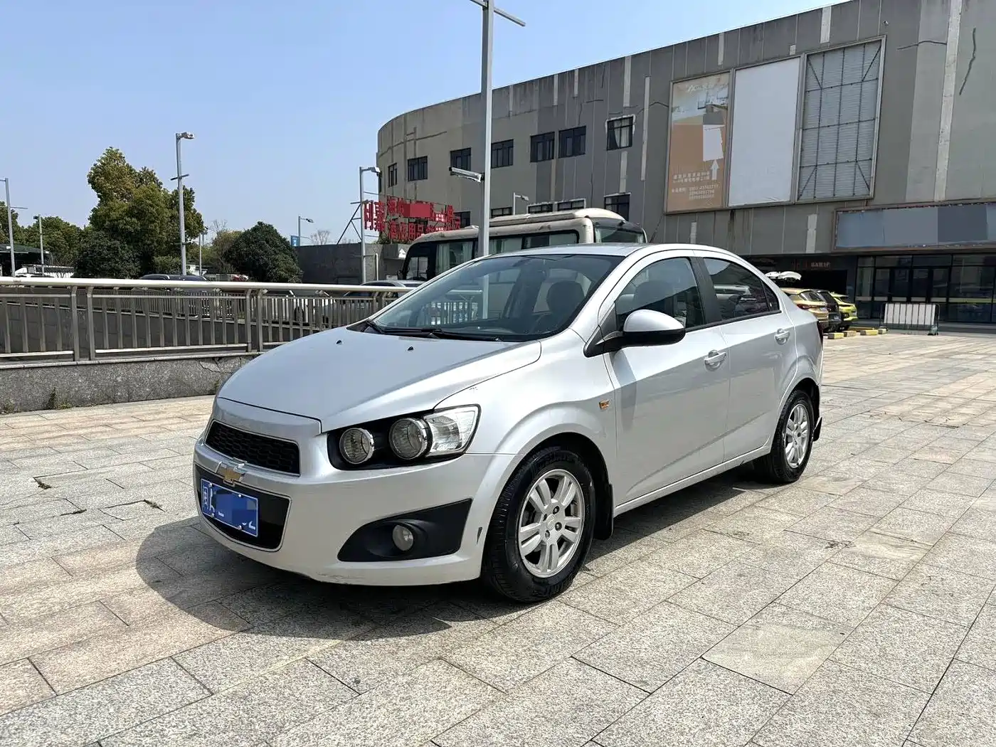 Chevrolet Aveo 2011 Sedan 1.4L AT SE