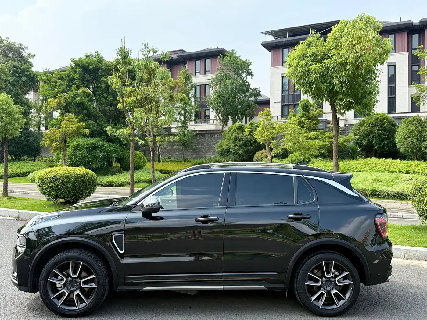 Lynk & Co 01 2020 2.0T 2WD Pure Pro Version (China VI) фото 5