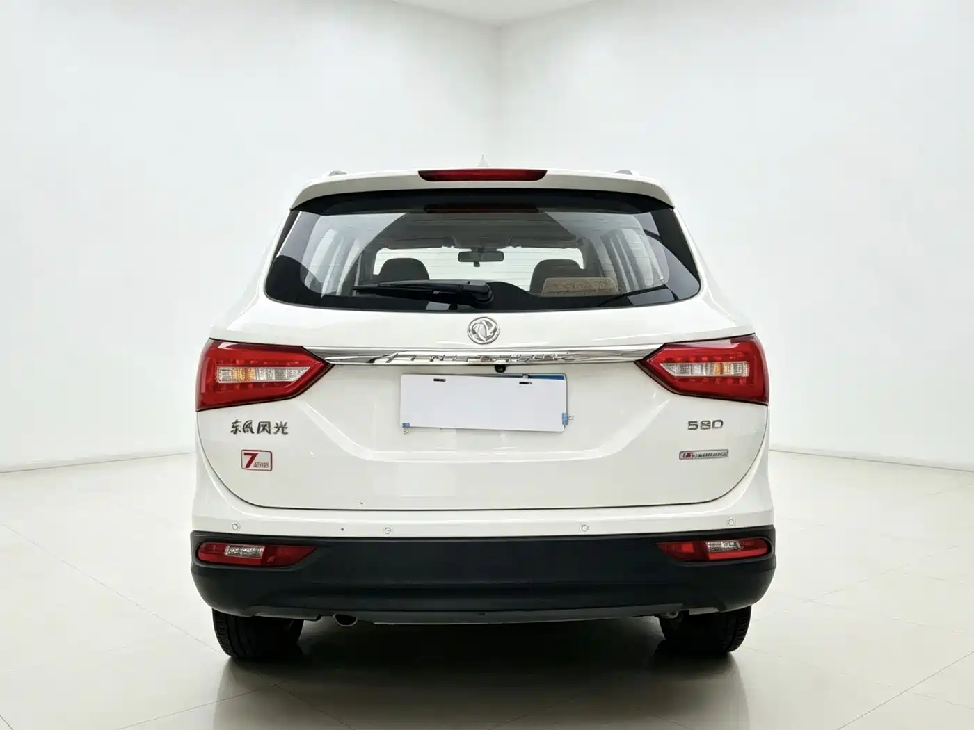Dongfeng Fengguang Fengguang 580 2016 2016 Model 1.8L Manual Comfort Version